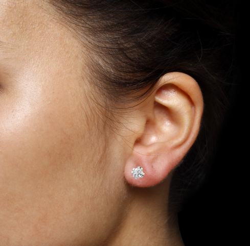 brilliant diamond stud earrings