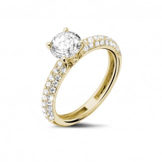 Stately Diamond Ring