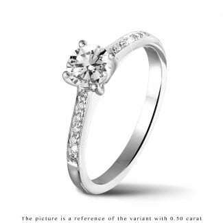 Prongs Side Diamonds Ring