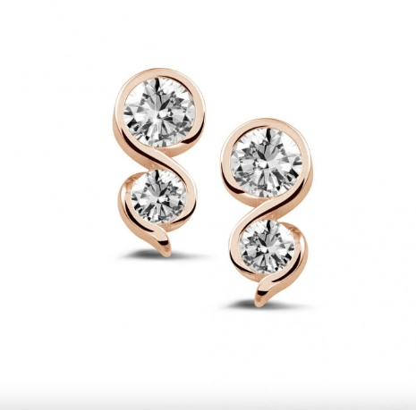 SHAPE DIAMOND EARRING