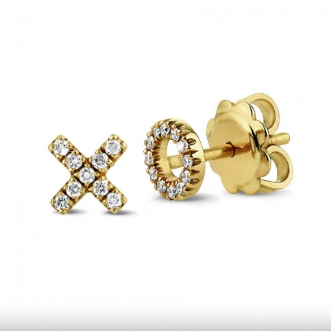 XO Diamond Stud earrings
