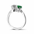 Diamond Toi and Moi Ring